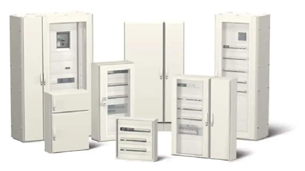 08004 - Schneider 08004 4 Row 96 Module Enclosure(4x24) Prisma Pack 160 IP30