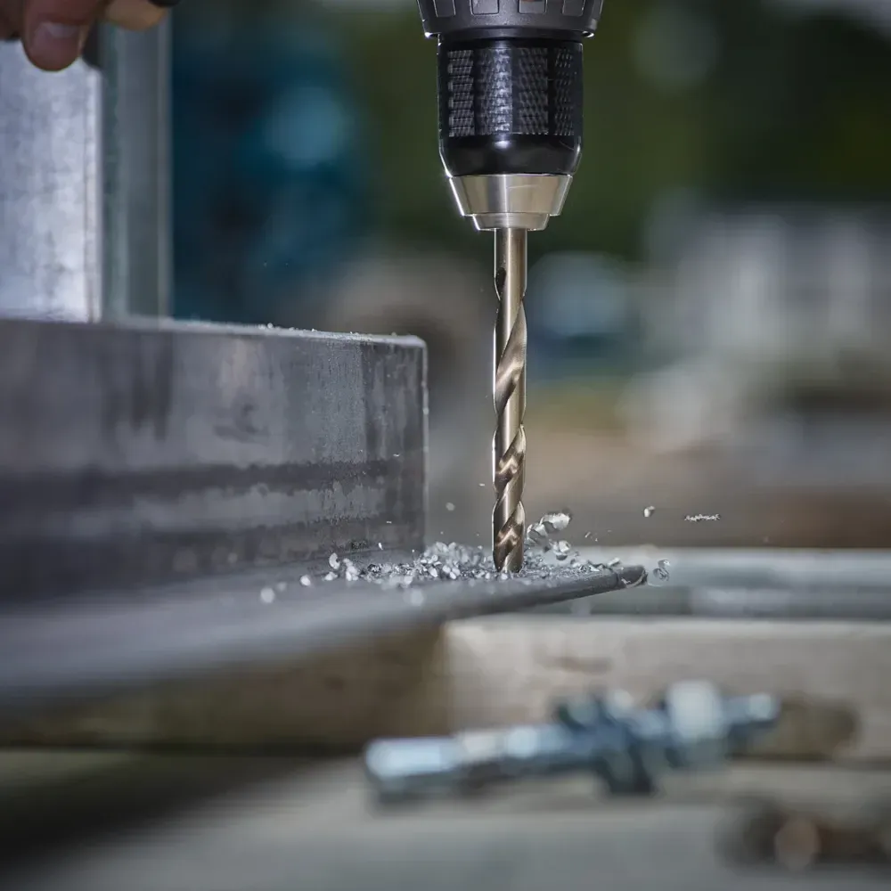 Close-up of Milwaukee QUAD EDGE drill bit