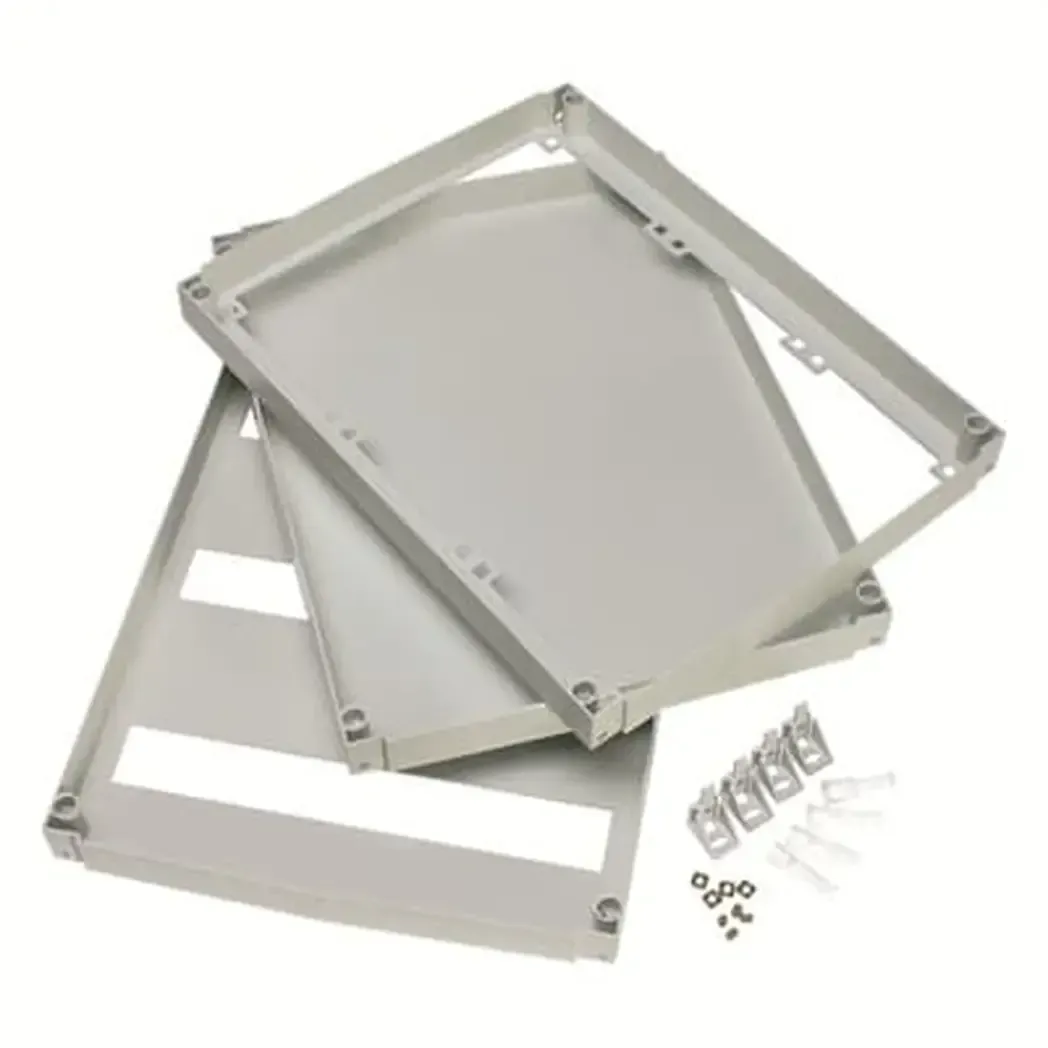 4TBA831069C0100 - Aria 64 Open Cover Plate 3x18 Module