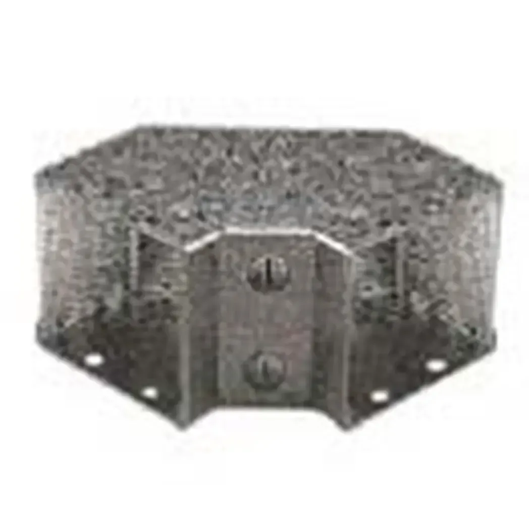 E401 - 100x100mm 90deg Bend Top Lid Galvanised Trunking E401