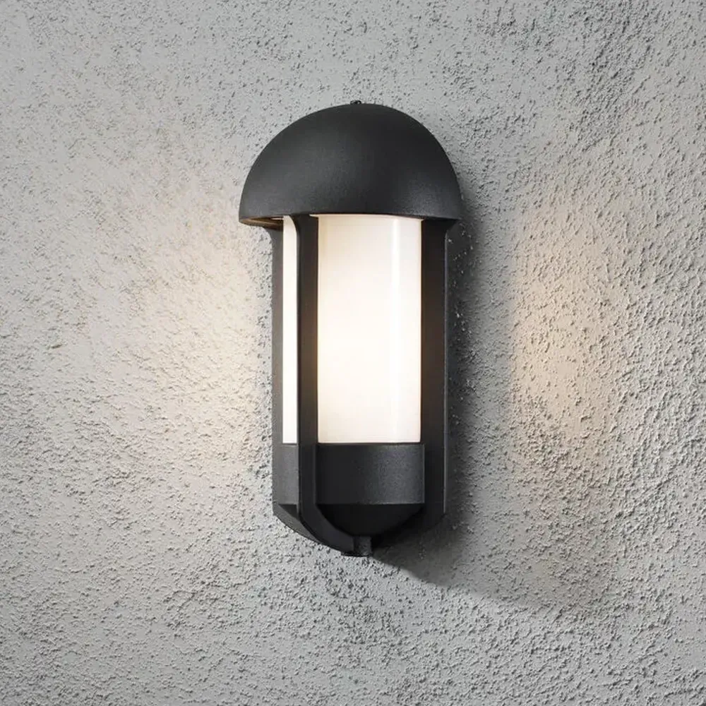 Konstsmide Tyr Wall Light 510