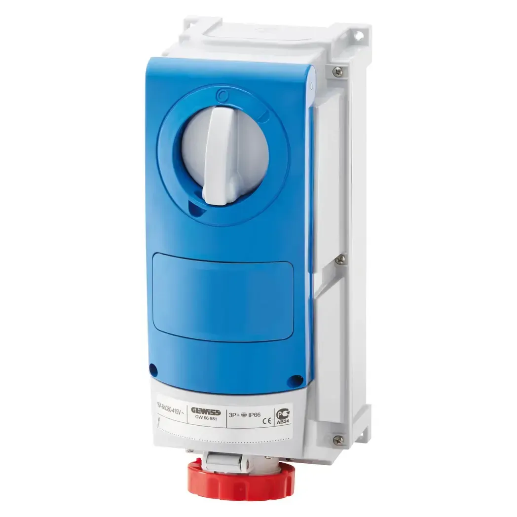 GW66531 - Gewiss 415V 4-Pin 63A Socket with Isolator IP66