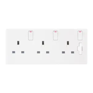 LG90983CON - Selectric 13A Convertor Socket 1G & 2G to 3G