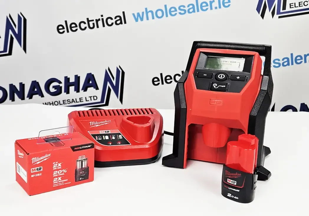 M12INFLATORKIT - Milwaukee Inflator + 2 x 2Ah Batteries + Charger M12bi-0 + 2 x M12b2 + C12c