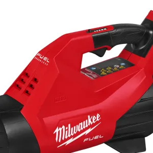 MILWAUKEE M18 FUEL Leaf Blower with high air volume
