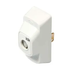P22 - Hager Klik AX 3pin Plug White