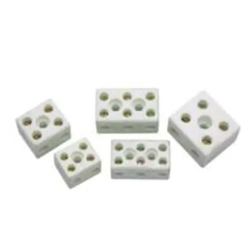 PC152 - 15A 2-Way Porcelain Connector Strip
