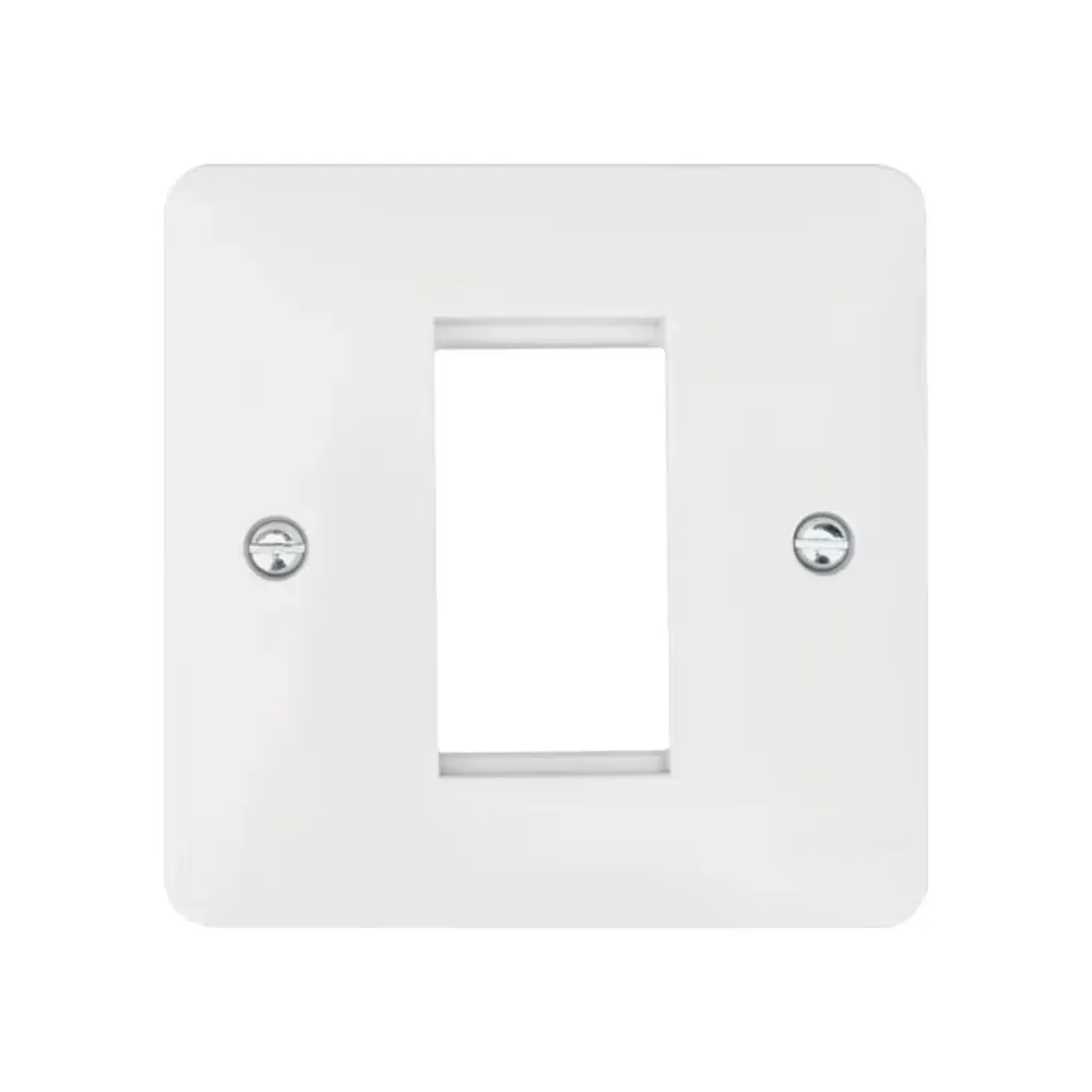 Hager Euro Style 1 Module Accommodation Plate in White