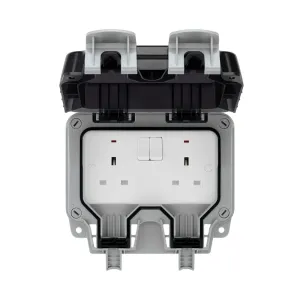 Durable IP66 waterproof 2 gang outdoor socket.